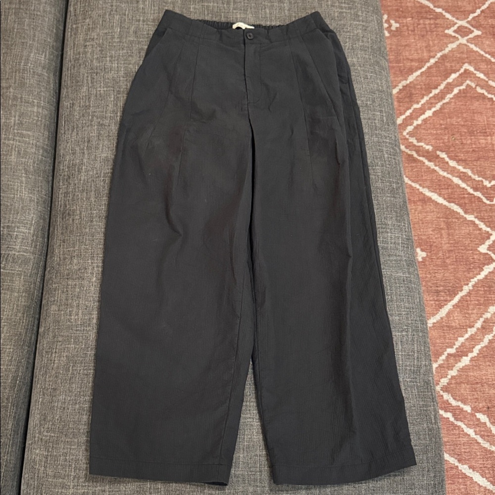 7115 by Szeki Ribbed Wide Crop Pants Black | Minimalist Pull-On Trousers L